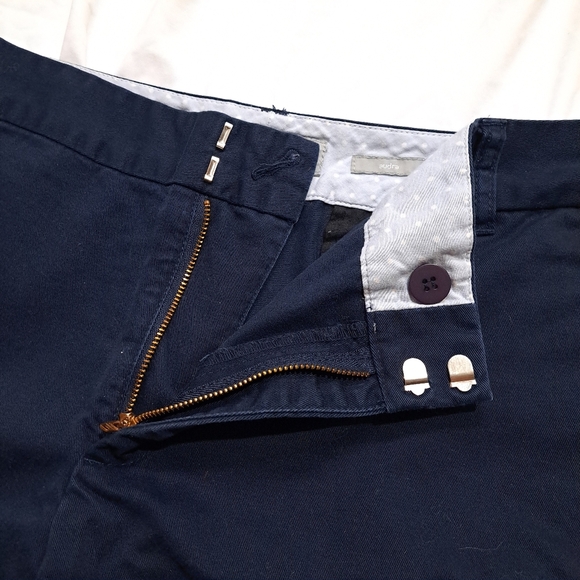 Liz Claiborne | Navy blue Audra fabric summer short - Picture 2 of 7